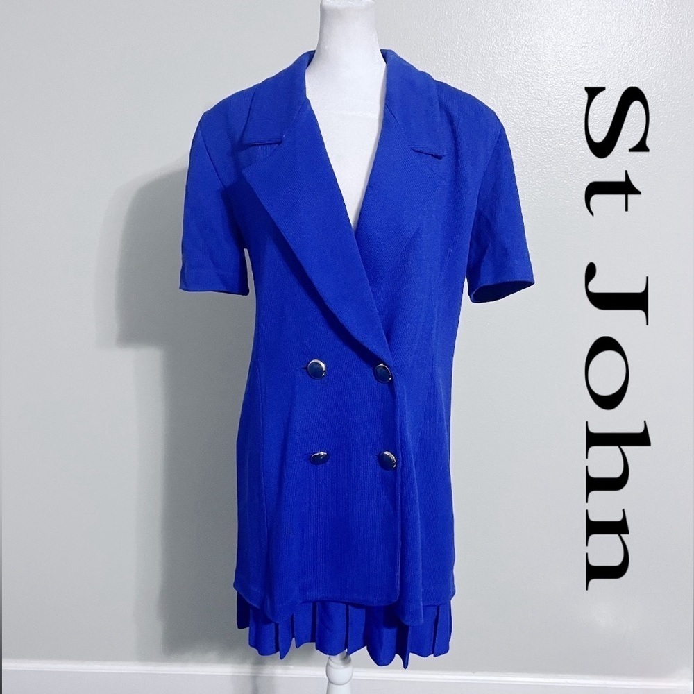 St John Vintage 2 Piece Knit Skirt Suit